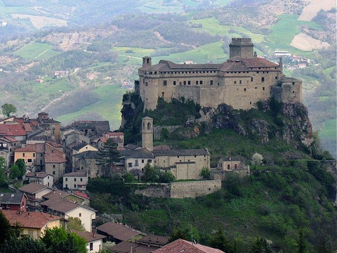 Castello di Bardi