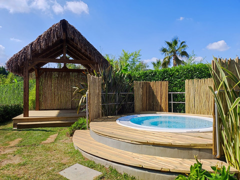 Tiki Bay, la tropical beach alle porte di Milano